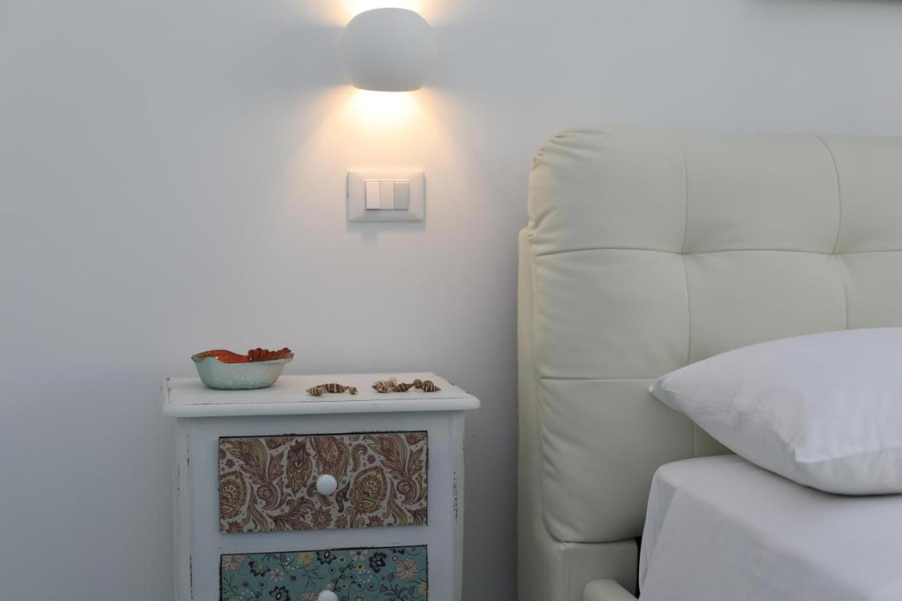 White Aurora Rooms Porto Cesareo Ngoại thất bức ảnh
