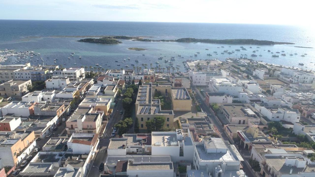 White Aurora Rooms Porto Cesareo Ngoại thất bức ảnh