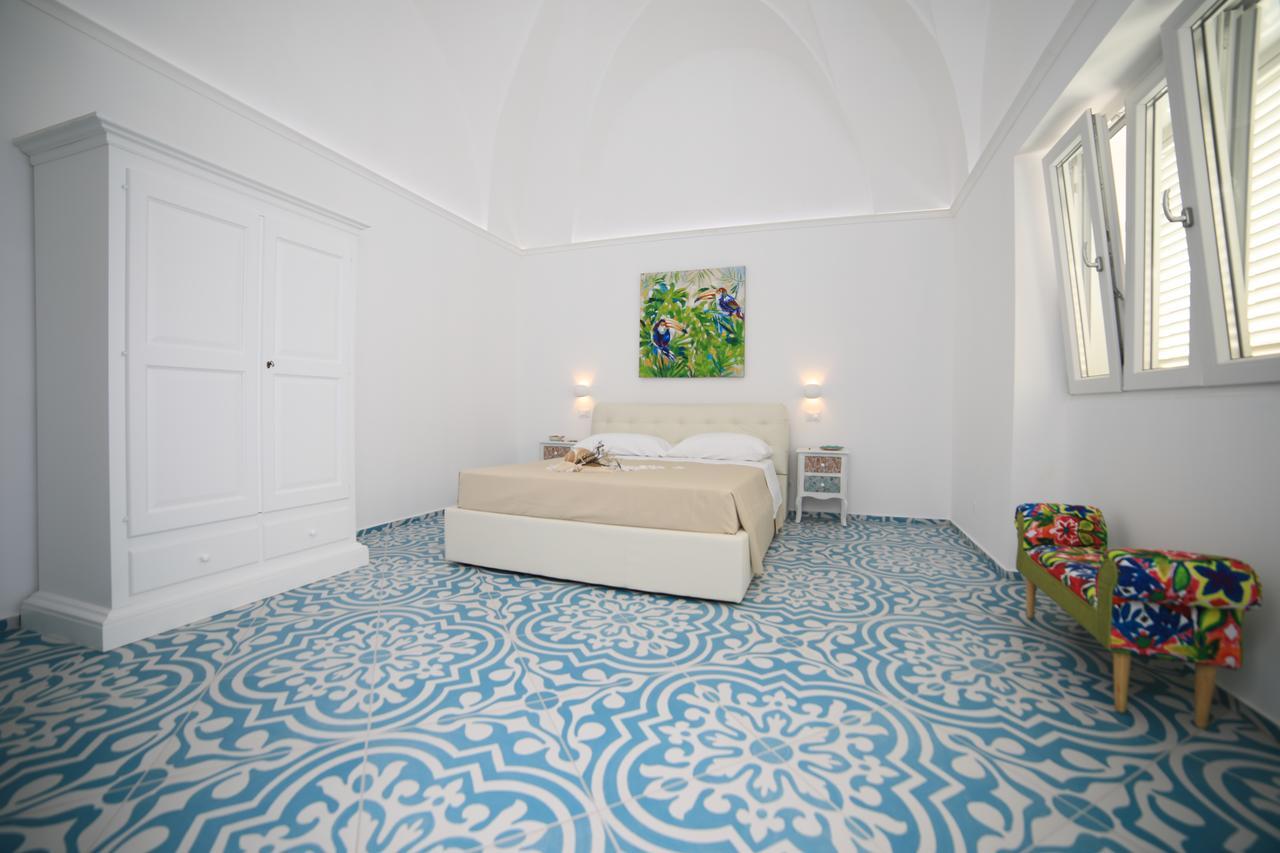 White Aurora Rooms Porto Cesareo Ngoại thất bức ảnh