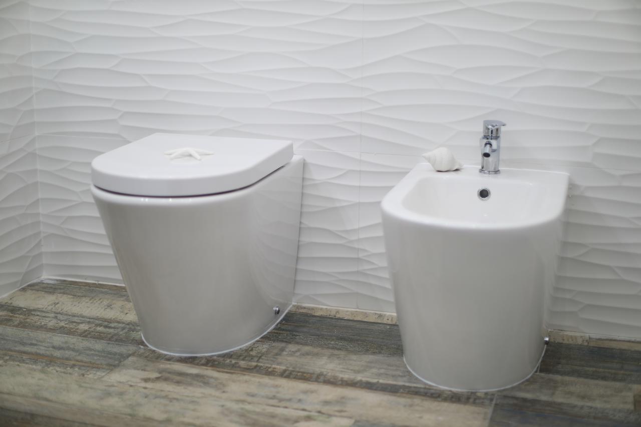 White Aurora Rooms Porto Cesareo Ngoại thất bức ảnh