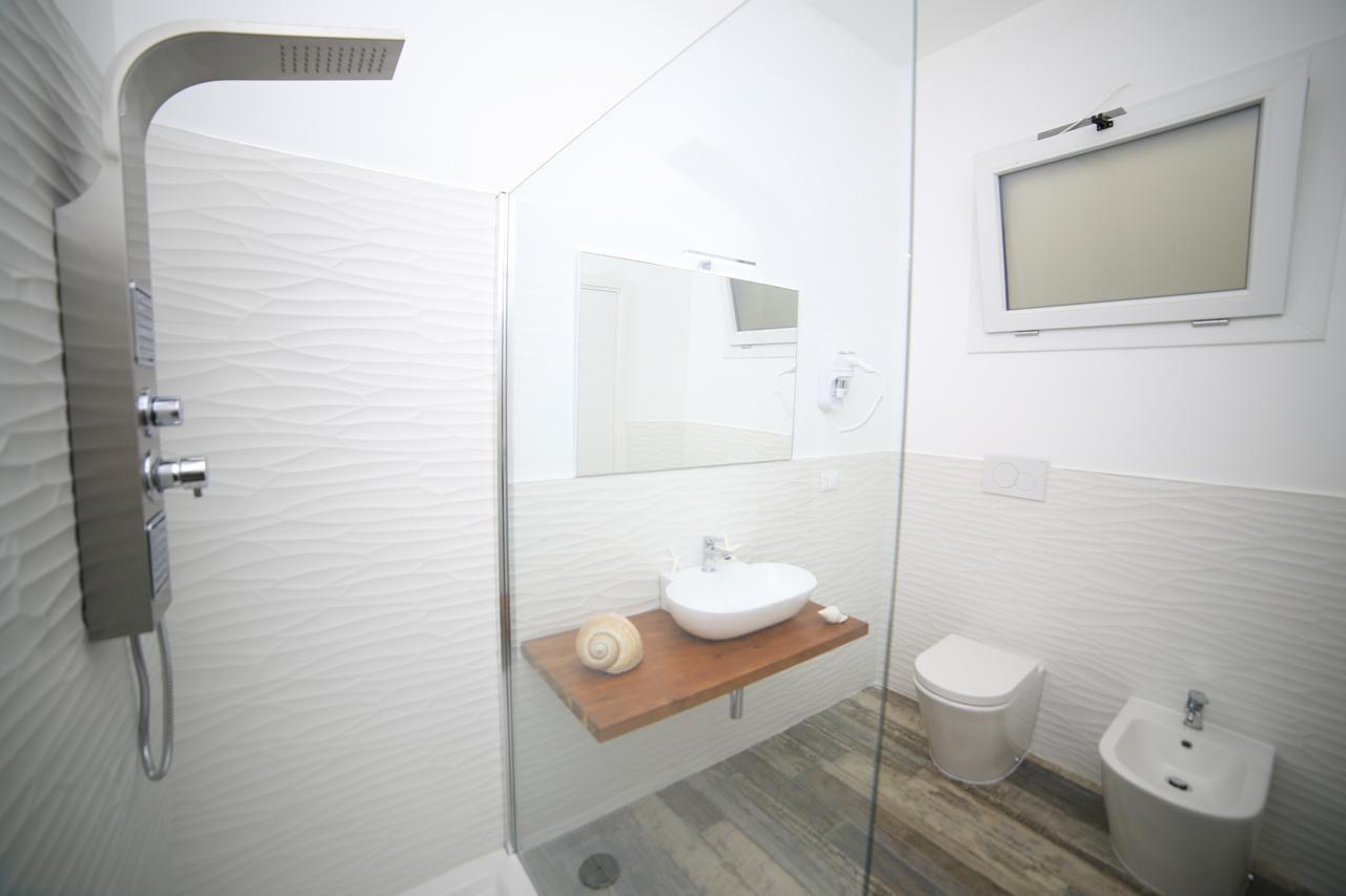 White Aurora Rooms Porto Cesareo Ngoại thất bức ảnh